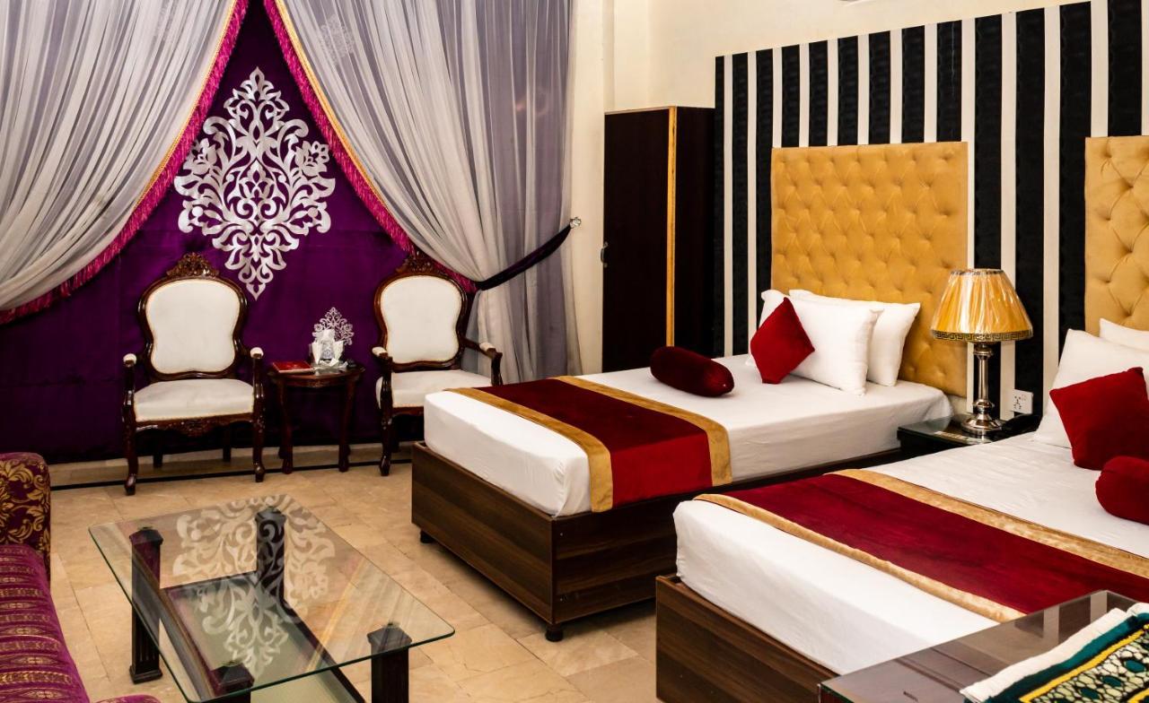 Rose Palace Hotel, Garden Town Lahore Ngoại thất bức ảnh