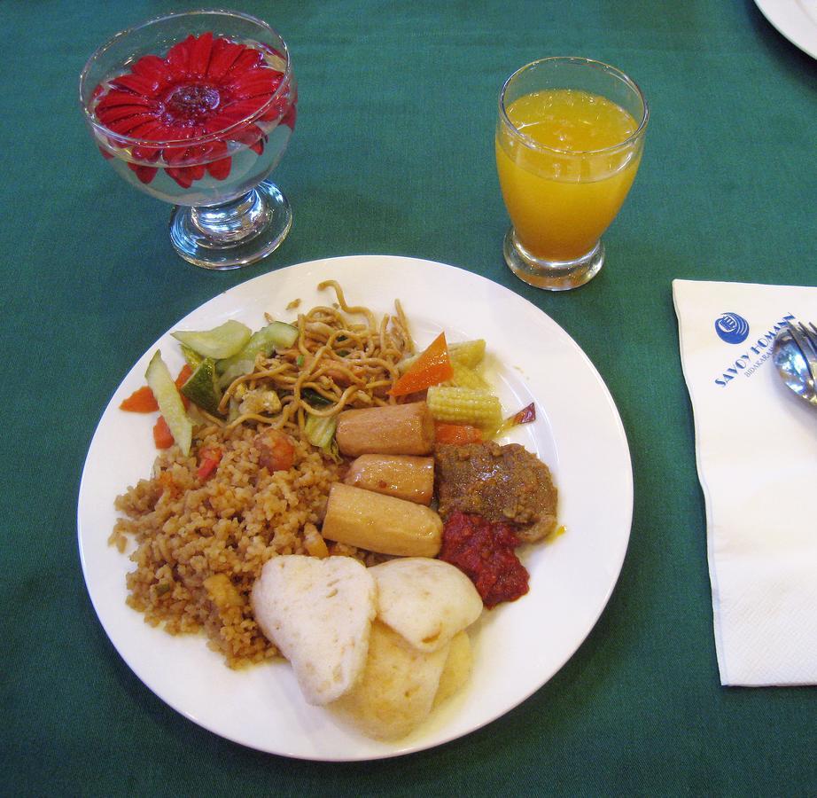 Rose Palace Hotel, Garden Town Lahore Ngoại thất bức ảnh