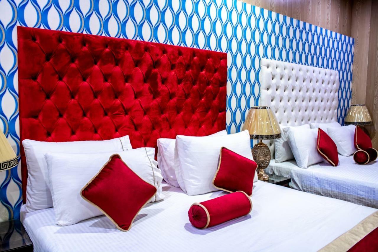 Rose Palace Hotel, Garden Town Lahore Ngoại thất bức ảnh